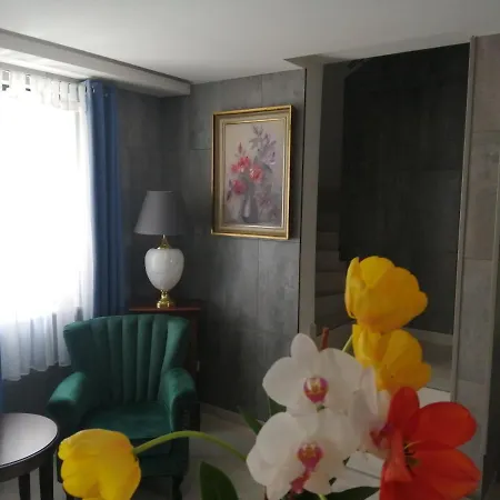 Filsdeger Haz - & Apartmans 2*