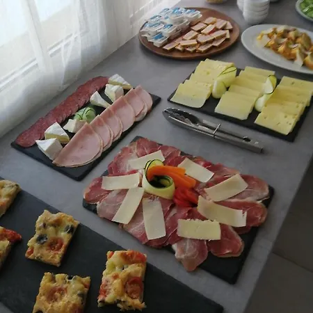 Bed & Breakfast Filsdeger Haz - & Apartmans Eger