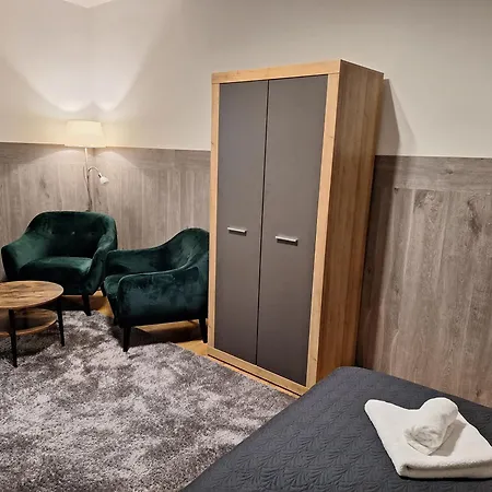 Filsdeger Haz - & Apartmans Bed & Breakfast 2*