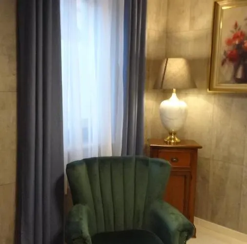 Filsdeger Ház Bed & Breakfast Eger